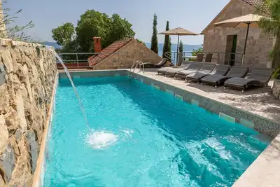 Image de Magnifique villa à Omiš avec piscine privée