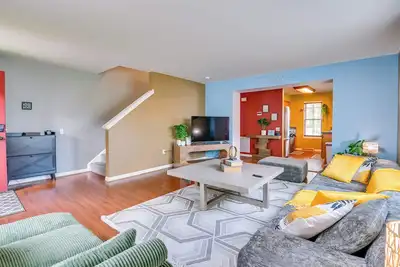 Image de Pet-Friendly Home w/ Private Yard Near Pittsburgh