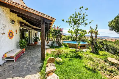 Image de Amazing home in Tarifa with WiFi