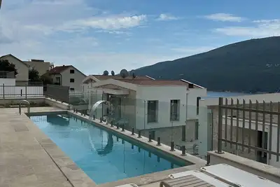Image de Stylish 4br Villa w/ Pool near Porto Novi Marina