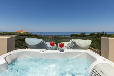 Image de Ark Luxury Suite with Hot tub and Sea Views
