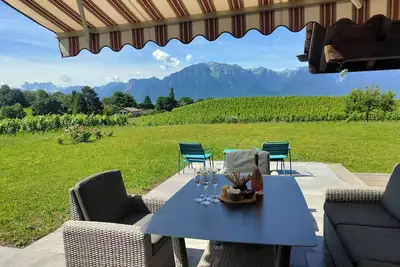 Image de Maison de vacances familiale avec vue panoramique sur les Alpes