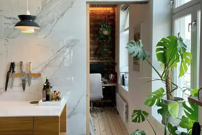 Image de Appartement lumineux avec vue sur les toits de Tøyen