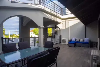 Image de Luxury 9 Bedroom Villa, Ironshore Montego Bay