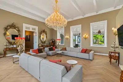 Image de Landhuis Kranshi, a luxury country house (urban villa) with 4 stylish suites and a cosy studio