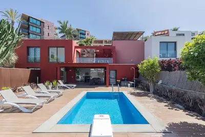 Image de GuestReady - Villa Salobre Terrace 18 with Pool