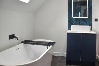 Image de 4 chambres à coucher à West Caister