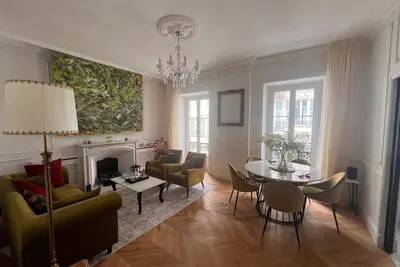 Image de Elegant Bourgeois Apt, in the heart of Nice, Ac, private parking, 2 bathrooms