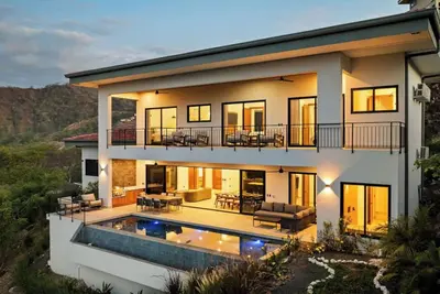 Image de Casa Bayview | 4 Oceanview King Suites