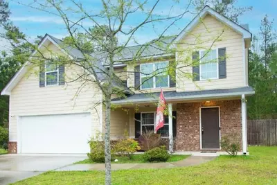 Image de Spacious 4-bedroom house in peaceful Macon with Ac