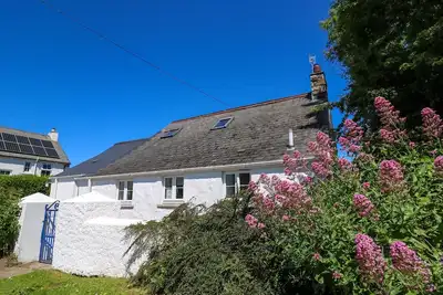 Image de Tegfan, pet friendly, country holiday cottage in Dinas Cross