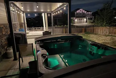 Image de Gorgeous 5-bedroom house with Ac and hot tub by Gaylord Resort and Dia