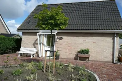 Image de Maison de vacances à Ouddorp avec piscine