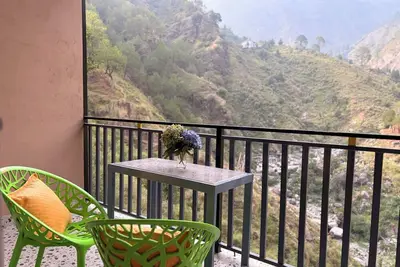 Image de Pahadi Sukoon - A frame Cottages