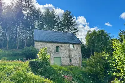 Image de Le Gîte de Couturas – Jardin clôturé et piscine partagée en Corrèze