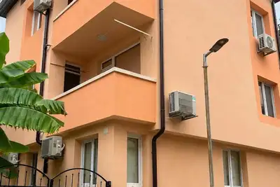 Image de Sea View Apartment with Terrace & Garden in the Heart of Tsarevo