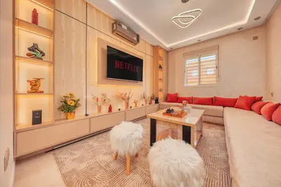 Image de Chic New Appartement Steps from Shops and Restaurants—Your Perfect Urban Retreat
