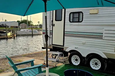 Image de Delightful 1-bedroom Waterfront Rv on charming Matlacha Island