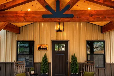 Image de New: La Posada - Entire Property Near Beaver Lake - 2 Units - Sleeps 9