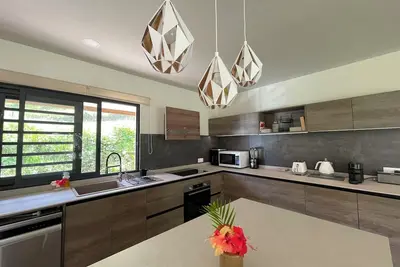 Image de Fare Hiti Lodge 3br-Ac-Wifi Peaceful