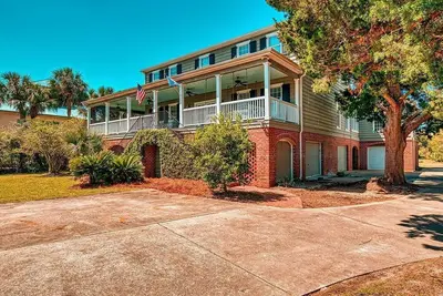 Image de Gorgeous Beach Close Villa with Barbecue in Georgetown, South Carolina