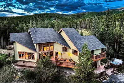 Image de Majestic Mountain Ski Cottage with Panoramic Views of the Breckenridge Ski Area and the Epic Rocky Mountains, Colorado