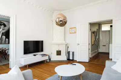 Image de Modern Ostermalm Apartment with Balcony 4m Ceiling
