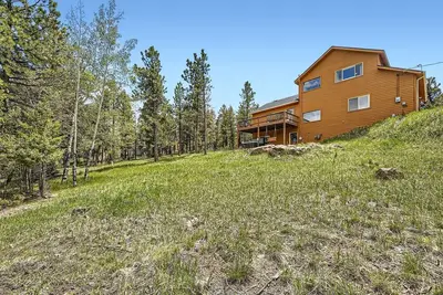 Image de Peaceful Mountain Retreat with Hot Tub Near Pine Valley Ranch Park, Colorado