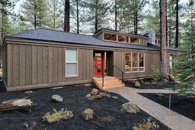 Image de Intimate Modern Cabin Great for a Relaxing Experience in Oregon