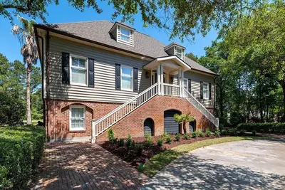Image de Gorgeous Beach House in Georgetown, South Carolina