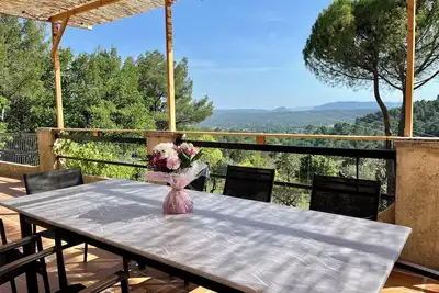 Image de Villa provençale avec Piscine Privee, vue panoramique & 10 couchages