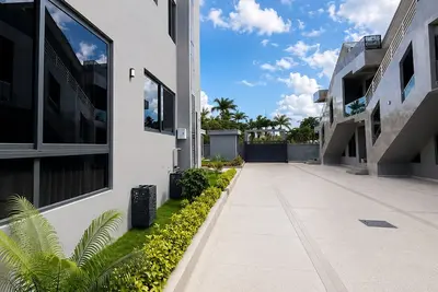 Image de Dhahabu Suites 2 -bedroom apartment in adorable Dar es Salaam with Swimming pool