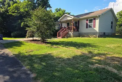 Image de Nice 2-bedroom house with Ac in charming Burnside