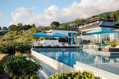 Image de Exclusive Oceanfront Resort Buyout