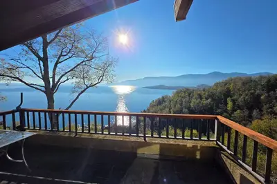 Image de Dpto con majestuosa vista al lago a pasos de Pucon