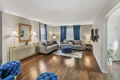 Image de Homewood Haven 3br Near Chicago & Metra Stration