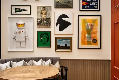 Image de A Private Downtown Estate for Luxury City Stays