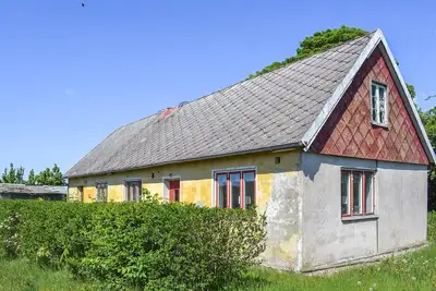 Image de Awesome home in Ystad with WiFi