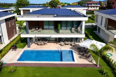 Image de Luxury 4-Bedroom Villa with Private Pool in Tekirova