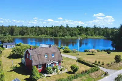 Image de Villa Saleboda – Stunning Lakefront Holiday Home with Sauna & Boat in Blekinge