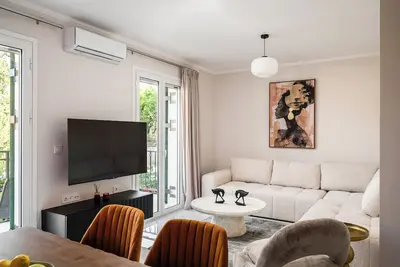 Image de Althaia Three-Bedroom Maisonette by Konnect