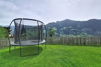 Image de Confortable appartement pour 4 personnes avec Wifi, bain à remous, Tv, terrasse et animaux admis