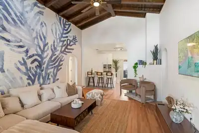 Image de Spacious Miami Retreat for 12 | Near Stadium, Beaches & Attractions