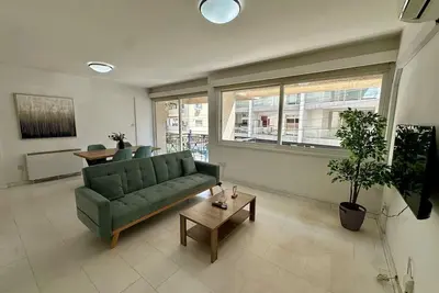 Image de 2 bedrooms flat near center