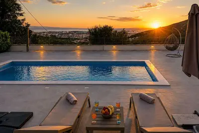 Image de Gorgeous home in Solin