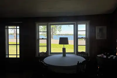 Image de Beautiful 2-bedroom cottage on lake champlain welcomes you