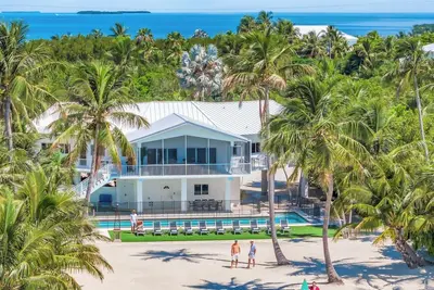 Image de Private Beach  / Heated Pool / Private Dock / Dolphin Key