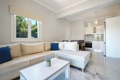 Image de La Perla #2 | 2br Apartment with Balcony