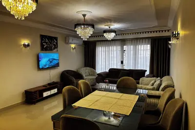 Image de Stylish 3-bedroom apartment with Ac in Nasr city, Near to Cairo Airport