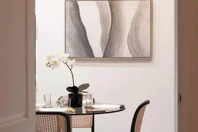 Image de New! Modern Chic 2br Condo with Fast Wifi